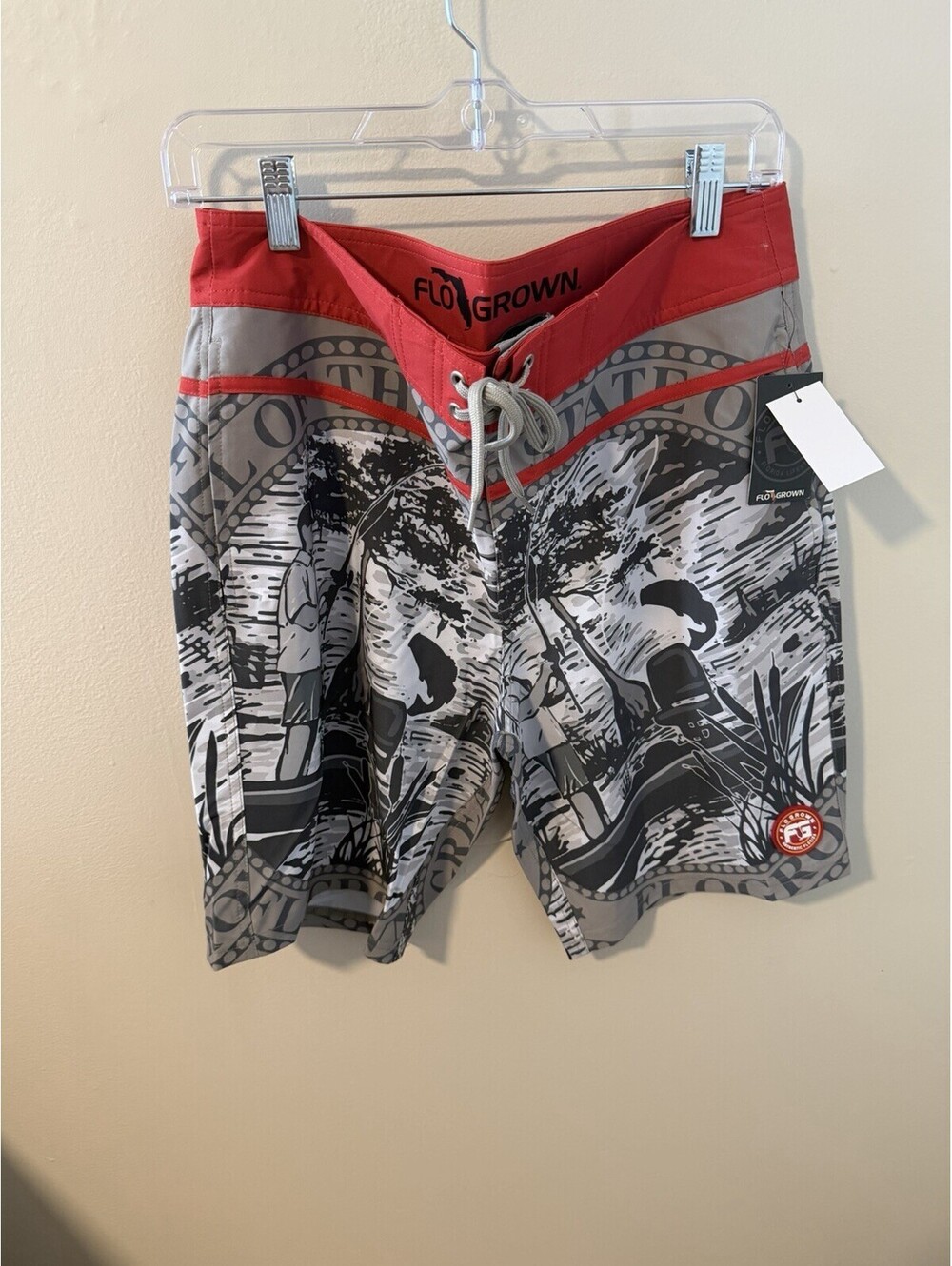 flo grown Men’s Swim Trunks Size 30 NWT